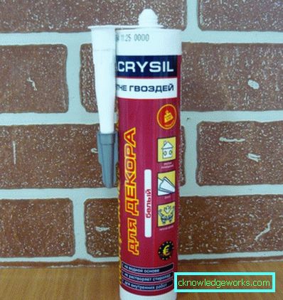 Acrylic glue: types, advantages and scope