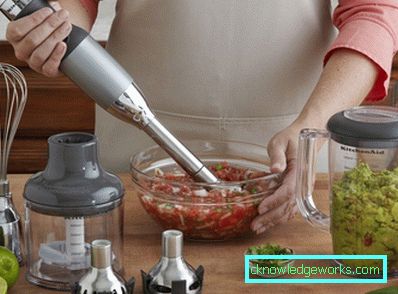 Blender with nozzle for mashed potatoes