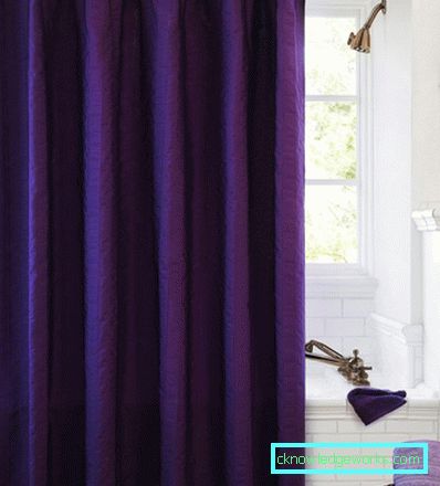 Violet bathroom - an unusual color design solution