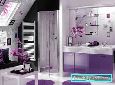 Violet bathroom - an unusual color design solution