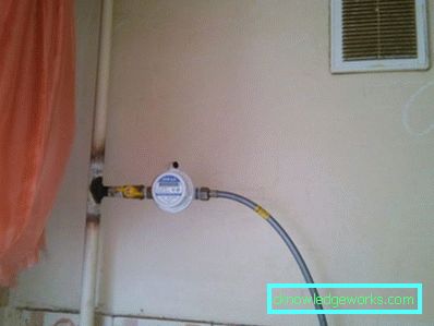 274-Gas pipe in the kitchen - 70 photos