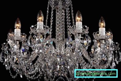 217-Crystal chandeliers in the interior