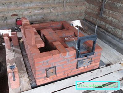 Brick stoves for a bath: types, advantages and disadvantages