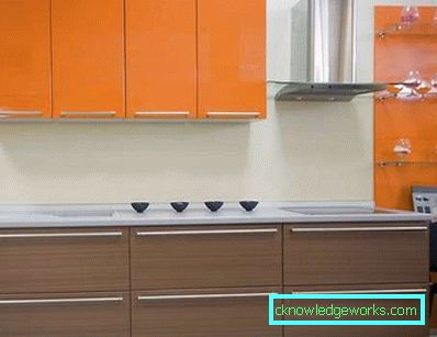 Orange kitchen in the interior - a successful combination