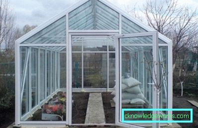 How to make a greenhouse for plants?