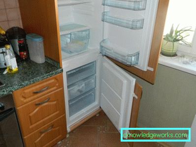 Refrigerator width