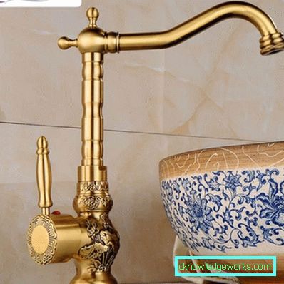 Retro style faucets: a fashionable old man in the bathroom