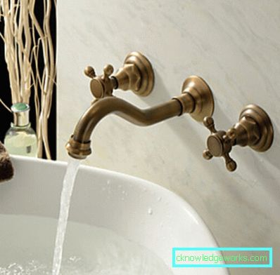 Retro style faucets: a fashionable old man in the bathroom