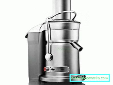 Juicer for hard fruits and vegetables