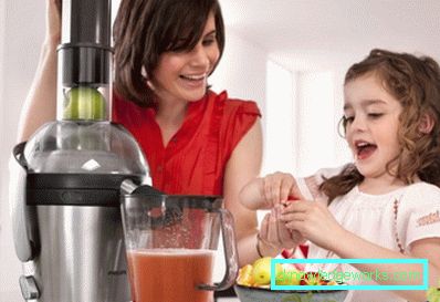 Juicer for hard fruits and vegetables