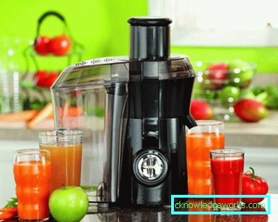 Juicer for hard fruits and vegetables