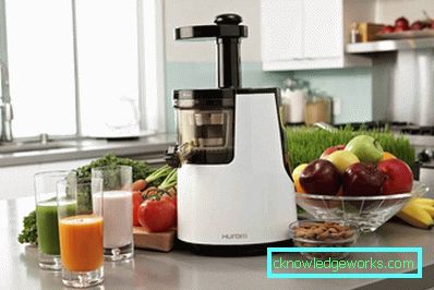 Universal Juicer