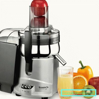 Universal Juicer