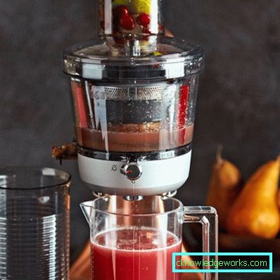 Universal Juicer