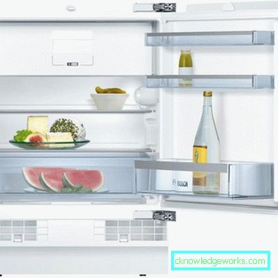 Built-in fridge without freezer