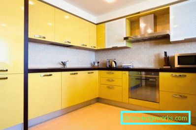 165-yellow kitchen - the color of heat